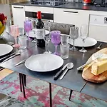 245 Suite Mercedes - Superb Apartment In Paris